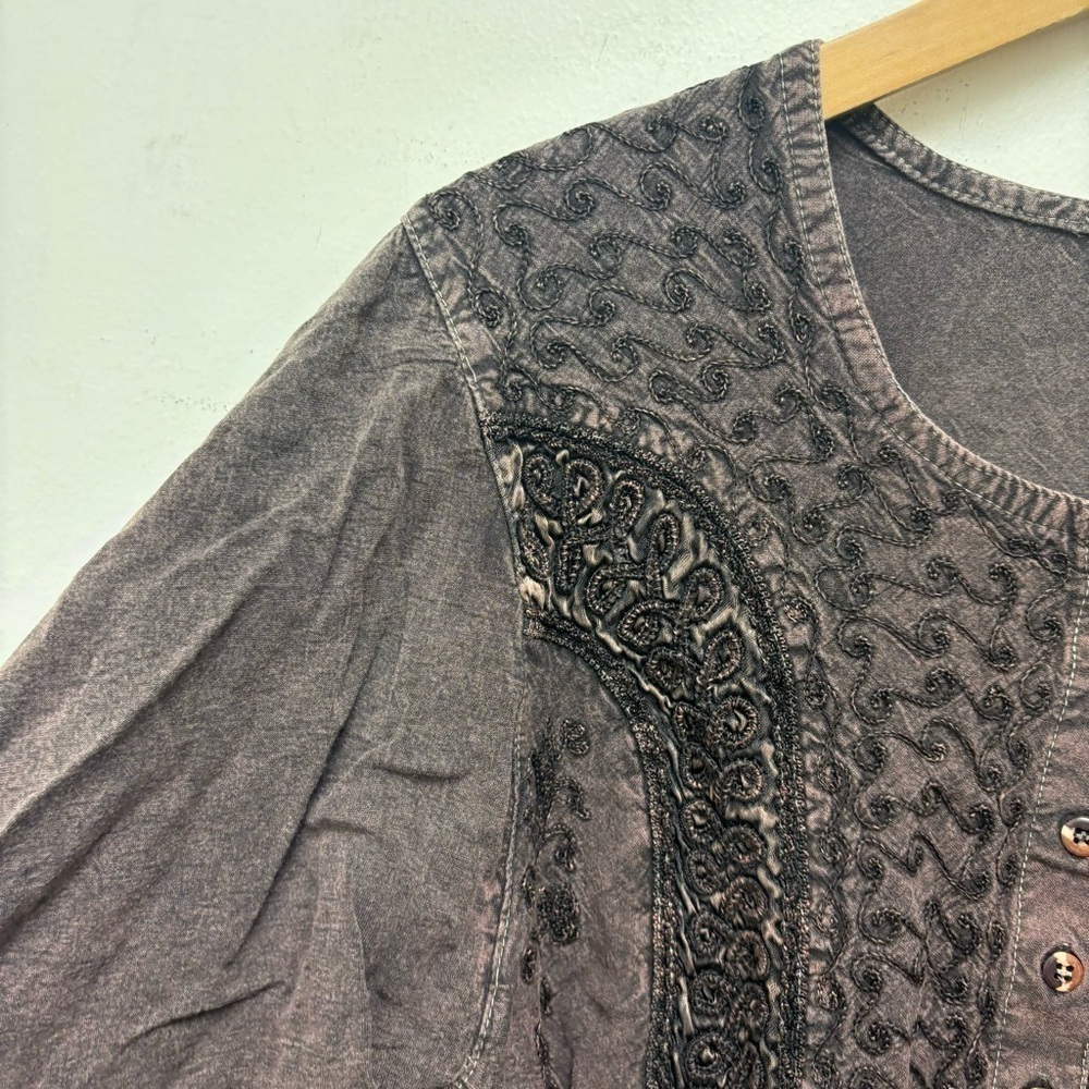 Indian Boho Blouse - Picture 2 of 7